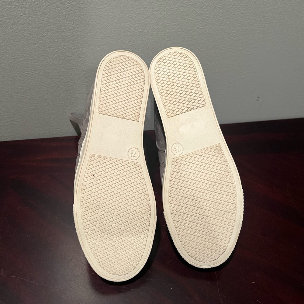 Universal Thread Cindy Gray Suede Bootie - image 3